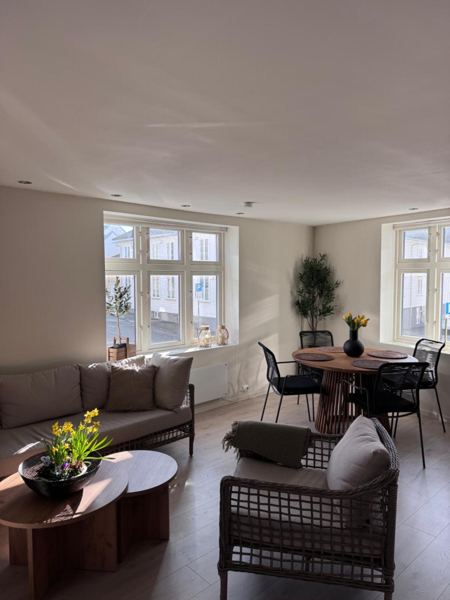 A Place To Stay Stavanger, Apartment 5 - Quality And Free Parking- Buitenkant foto