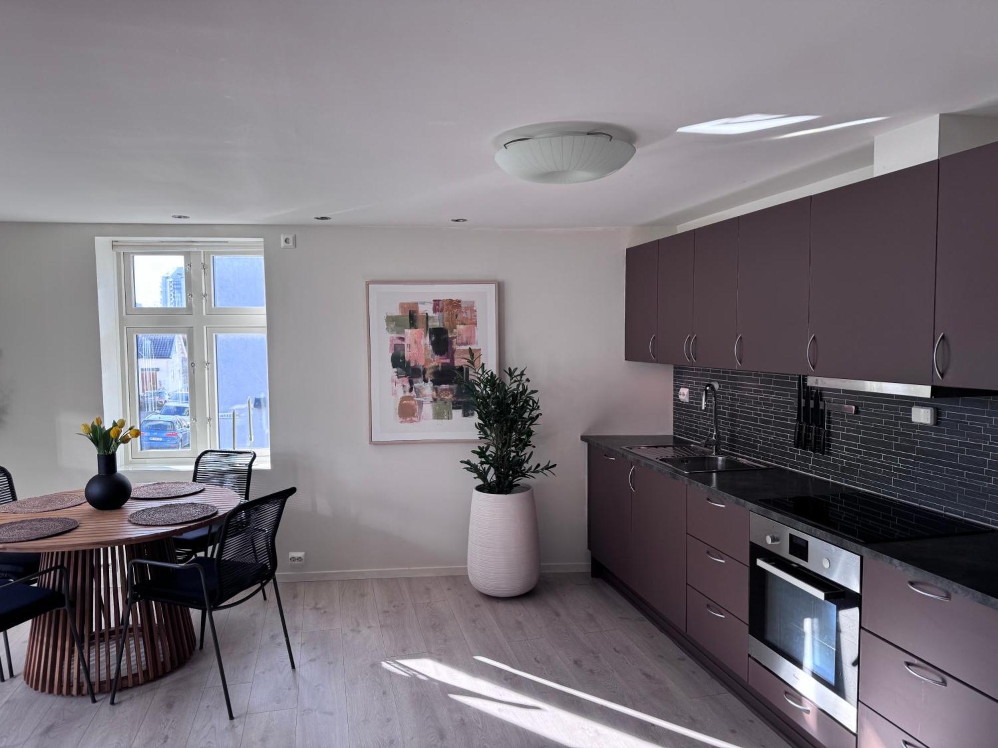 A Place To Stay Stavanger, Apartment 5 - Quality And Free Parking- Buitenkant foto
